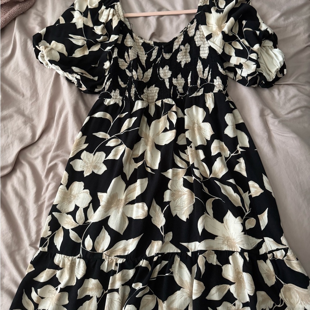 MAURICES Floral Puff Sleeve Dress